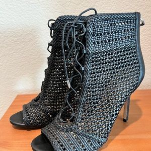Sam Edelman Abbie lace up peep toe booties